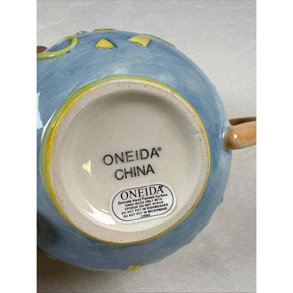 Oneida by Russ Mini Teapot Handpainted Blue Yellow Floral Whimsical Collectable